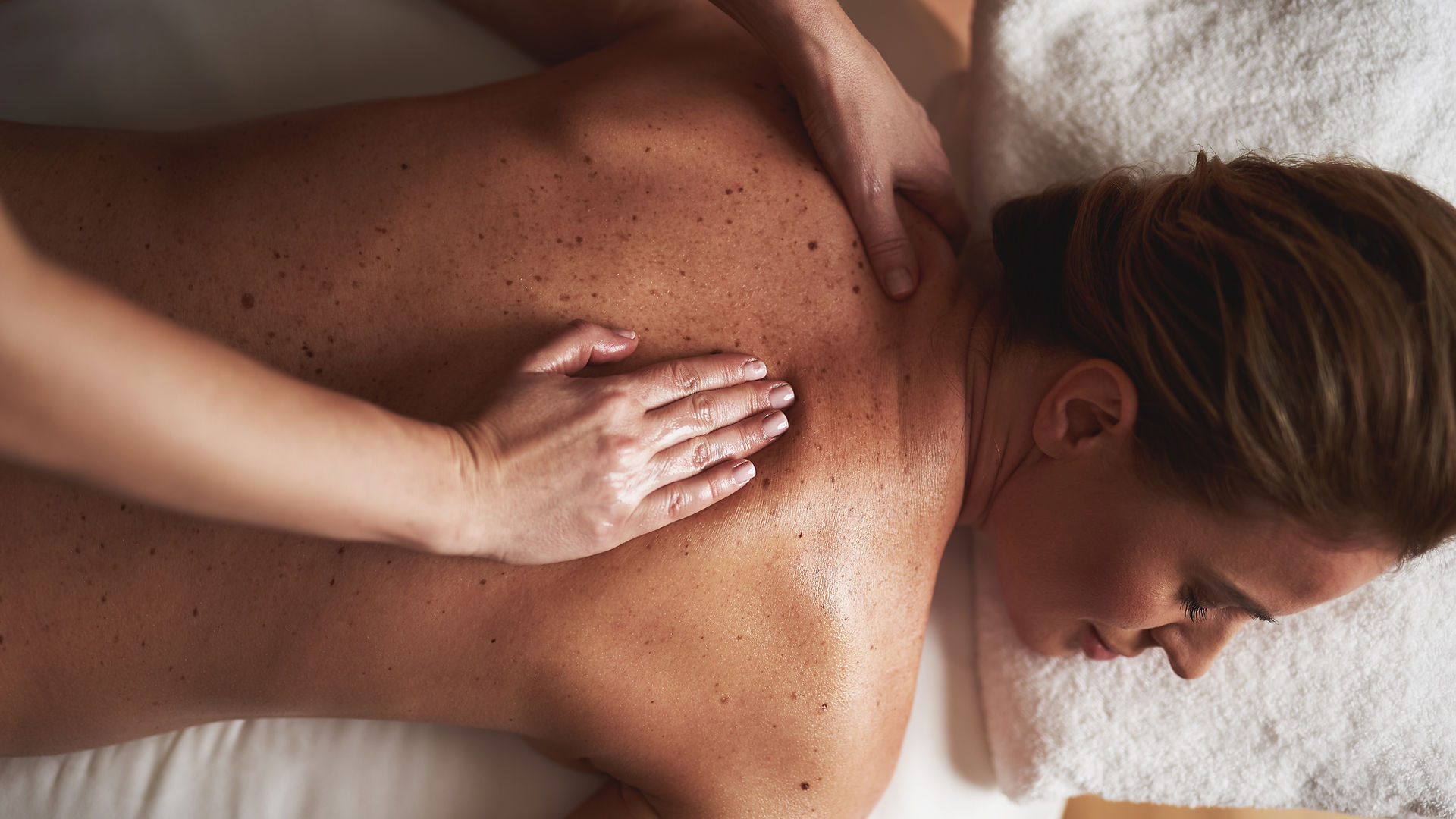 Massage & Nails Salon